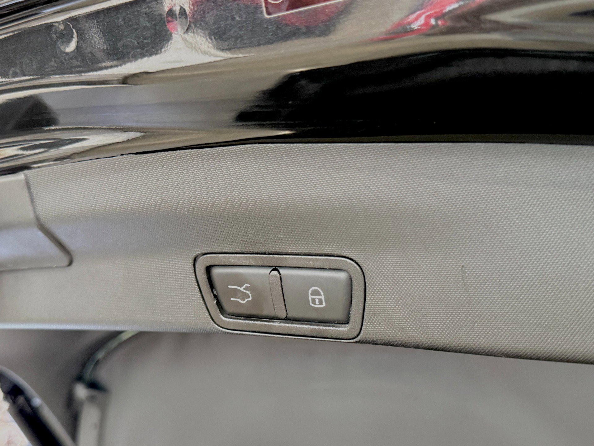 Used 2018 Alfa Romeo Stelvio Quadrifoglio w/ Driver Assist Dynamic Package AWD/4WD image 70