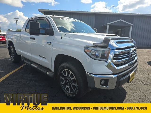Used 2017 Toyota Tundra SR5 image 1