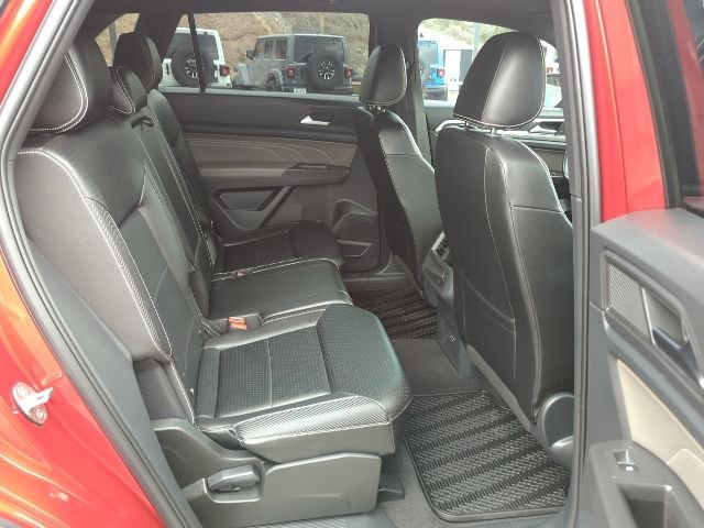 Used 2023 Volkswagen Atlas Cross Sport SEL R-Line image 20