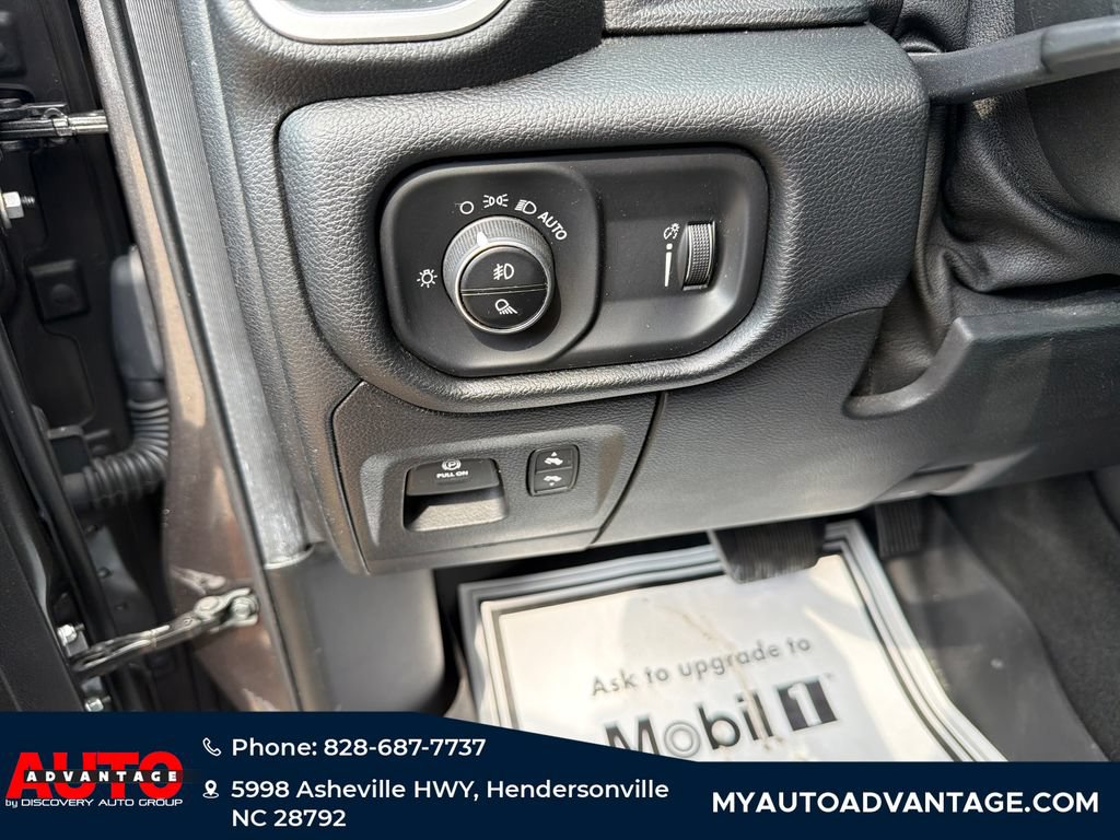 Used 2020 RAM 1500 Big Horn AWD/4WD image 11