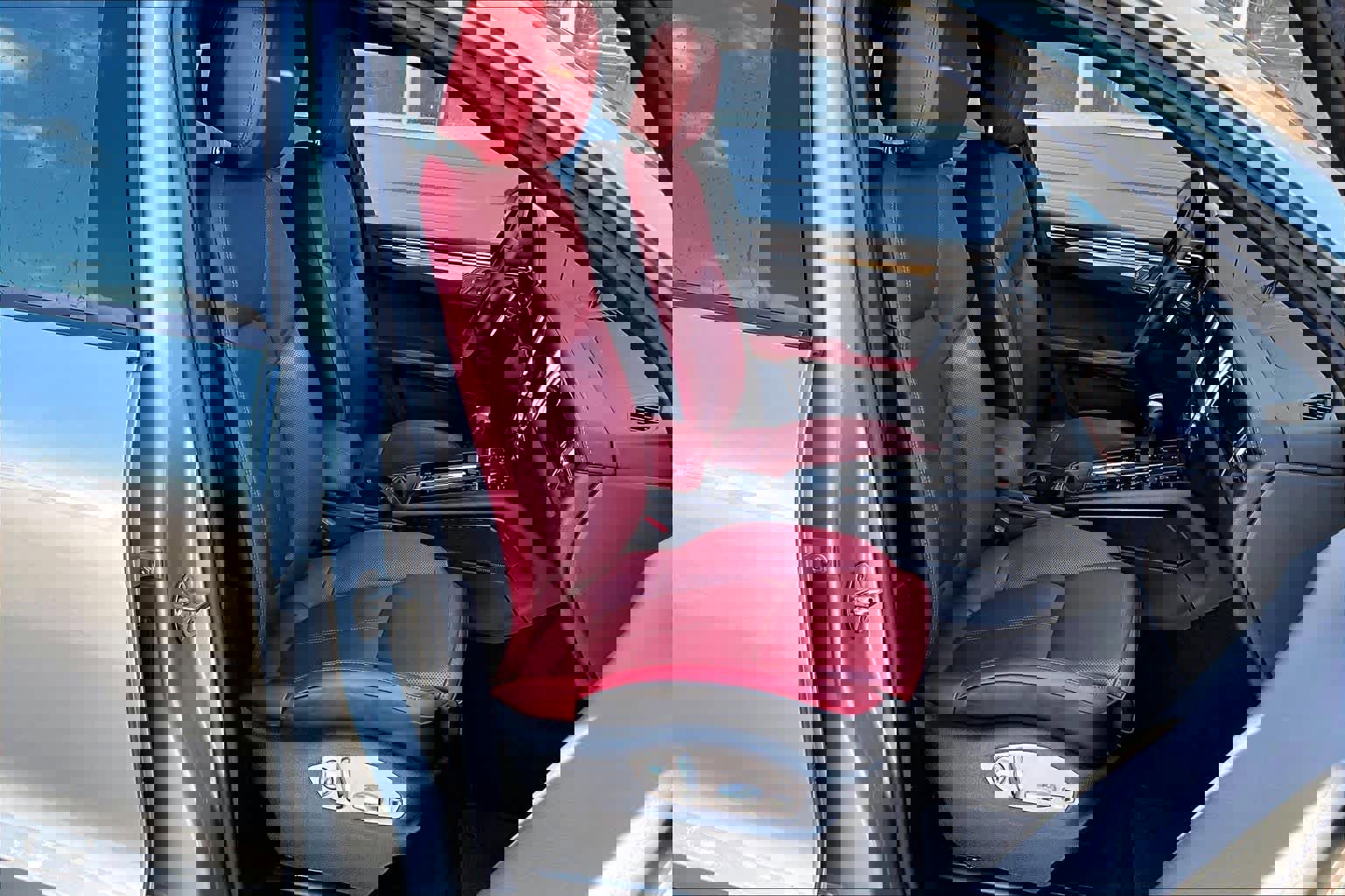 Used 2022 Porsche Macan image 9