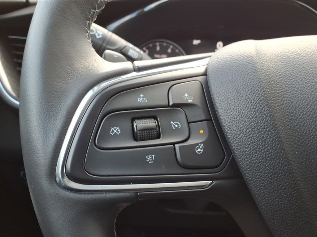 Certified 2022 Buick Envision Essence w/ Safety Package image 15