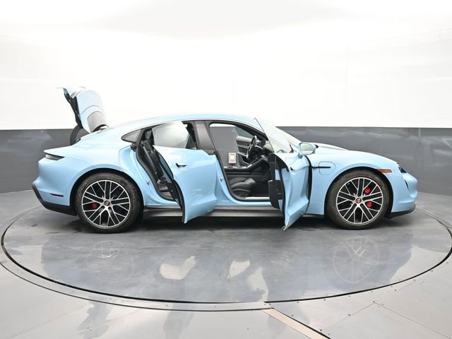 Certified 2021 Porsche Taycan 4S w/ Premium Package image 32