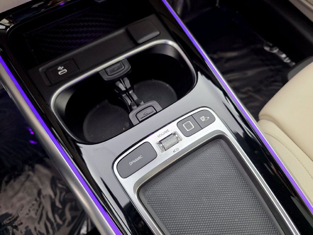 Certified 2025 Mercedes-Benz GLA 250 image 23