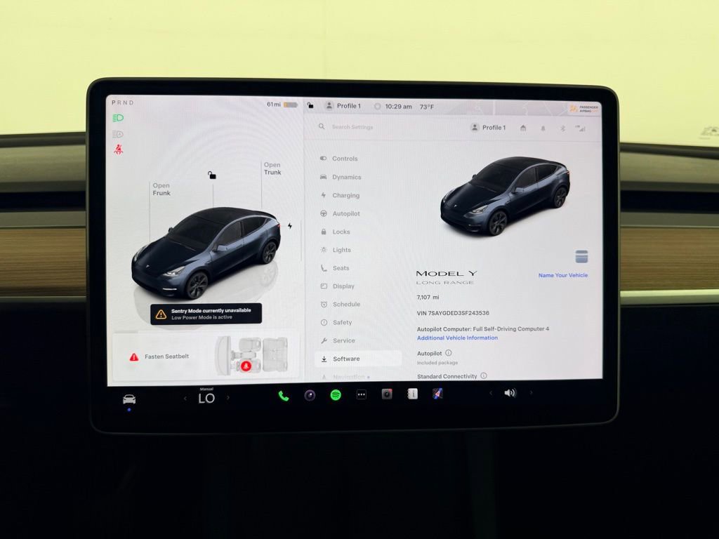 Used 2025 Tesla Model Y Long Range image 14