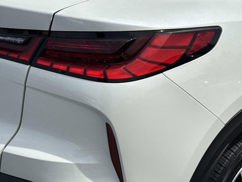 Certified 2023 INFINITI QX55 Luxe w/ Cargo Package image 27