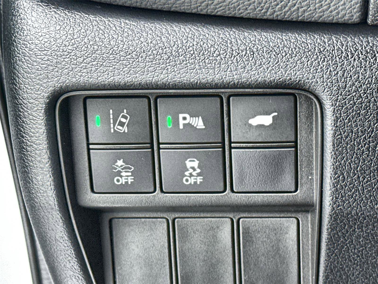 Used 2022 Honda CR-V Touring image 16