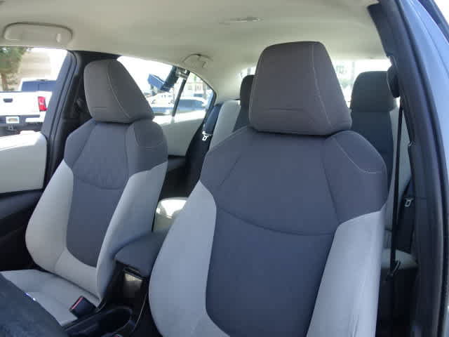 Used 2021 Toyota Corolla LE FWD image 19