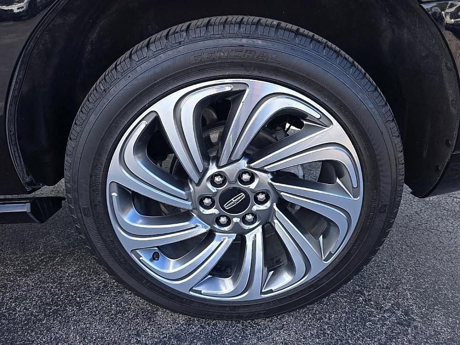 Used 2024 Lincoln Navigator Premiere image 42