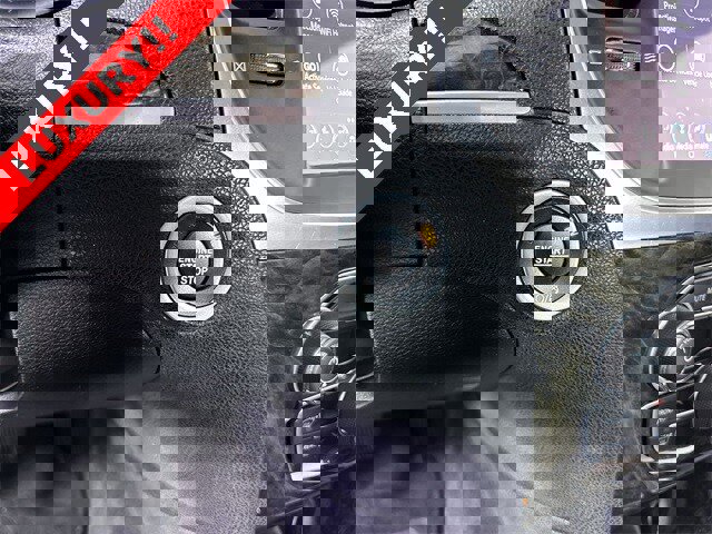 Used 2018 Chrysler 300 Limited image 17