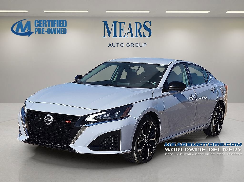 Used 2024 Nissan Altima 2.5 SR