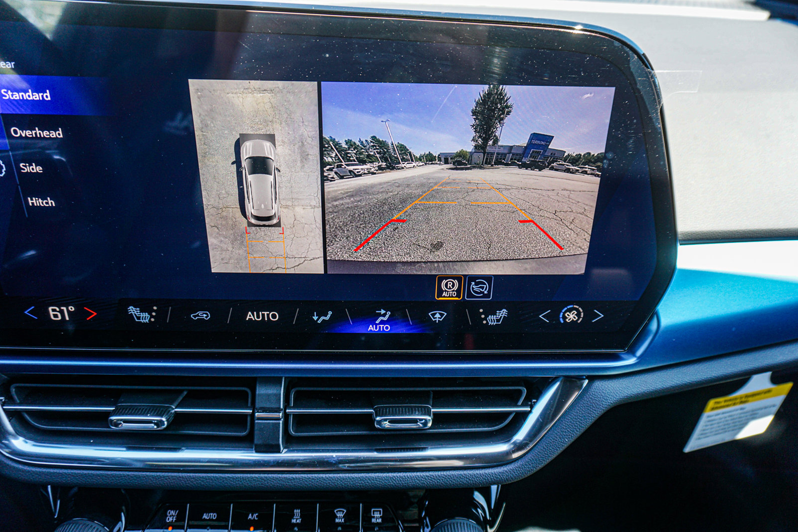 New 2026 Chevrolet Equinox EV LT FWD image 31
