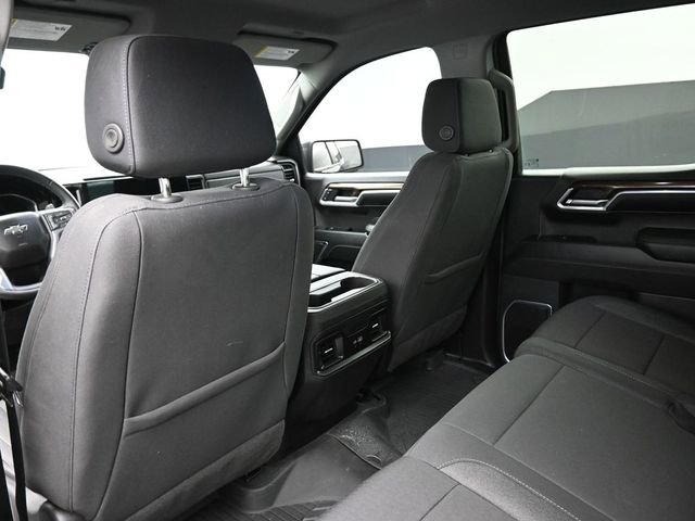 Used 2024 Chevrolet Silverado 1500 RST AWD/4WD image 16