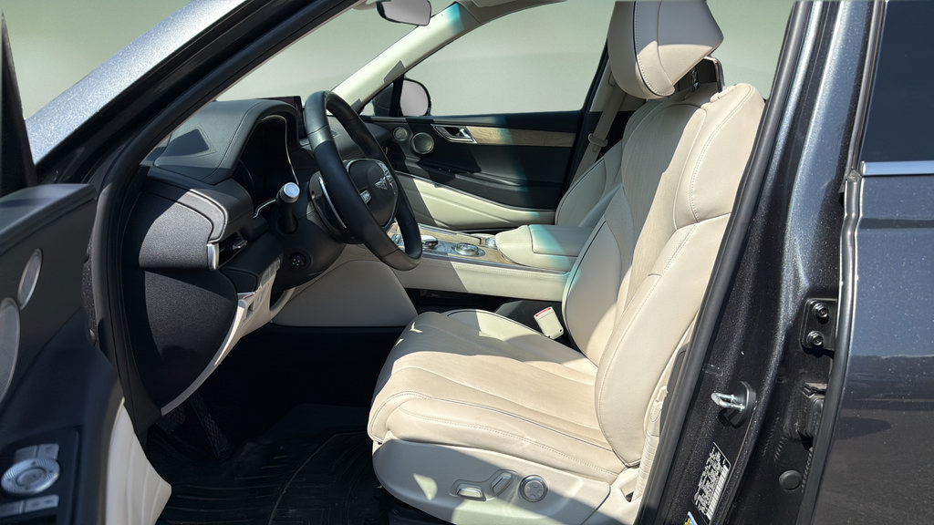 Used 2023 Genesis GV80 2.5T w/ Advanced Package AWD/4WD image 12