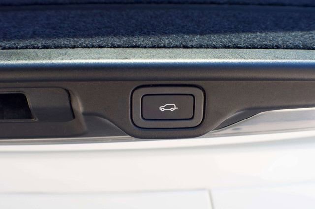 Used 2020 Land Rover Range Rover SV Autobiography Dynamic image 71