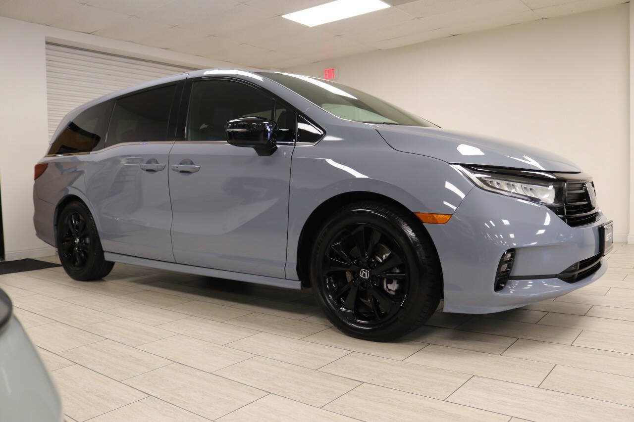 Used 2024 Honda Odyssey Sport image 5