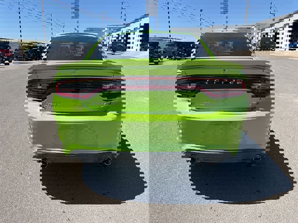 Used 2023 Dodge Charger R/T w/ Harman/Kardon Audio Group image 9