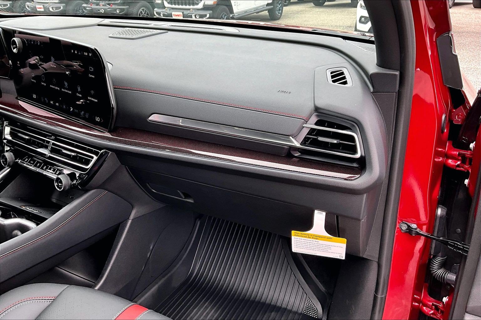 Used 2026 Chevrolet Traverse RS w/ LPO, Floor Liner Package AWD/4WD image 13