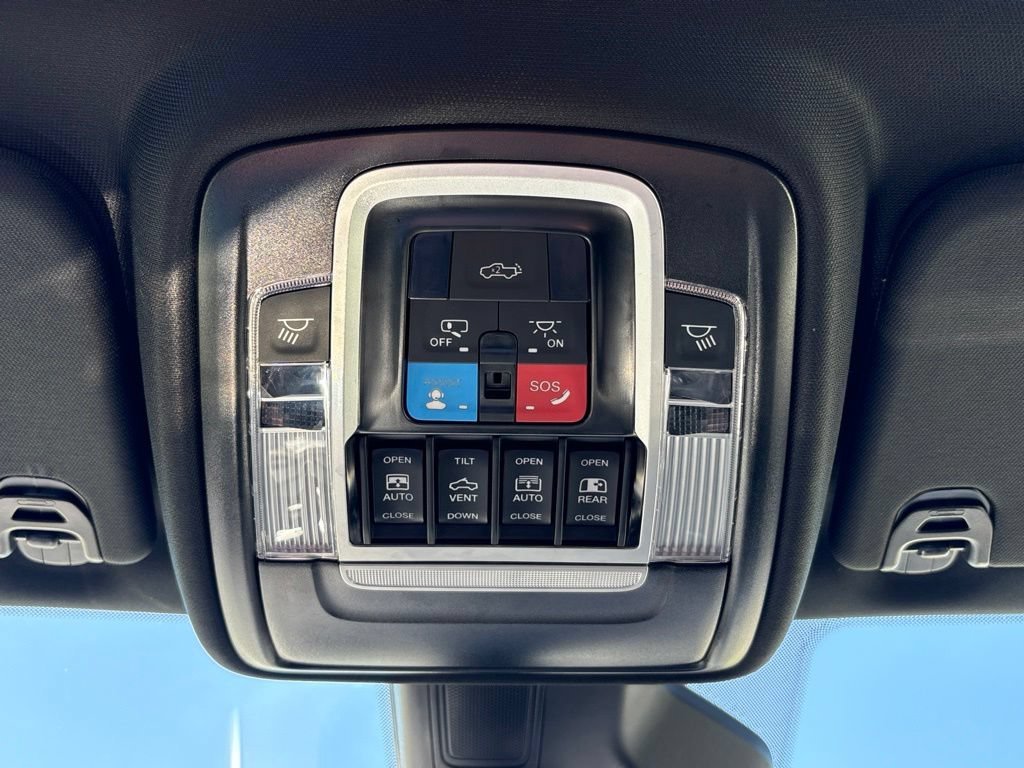Used 2025 RAM 1500 Laramie w/ Night Edition AWD/4WD image 54