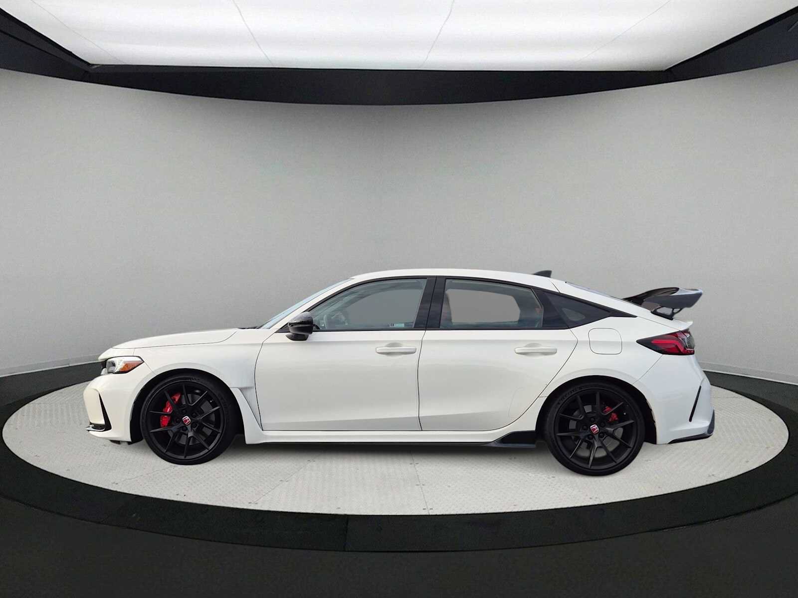 Used 2025 Honda Civic Type R image 5