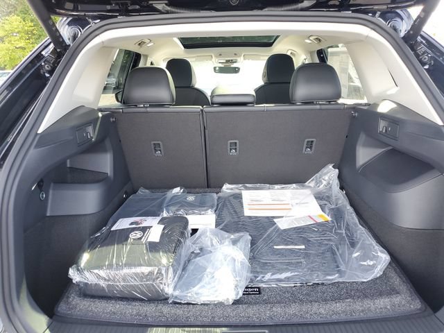 New 2026 Volkswagen Tiguan SE AWD/4WD image 7