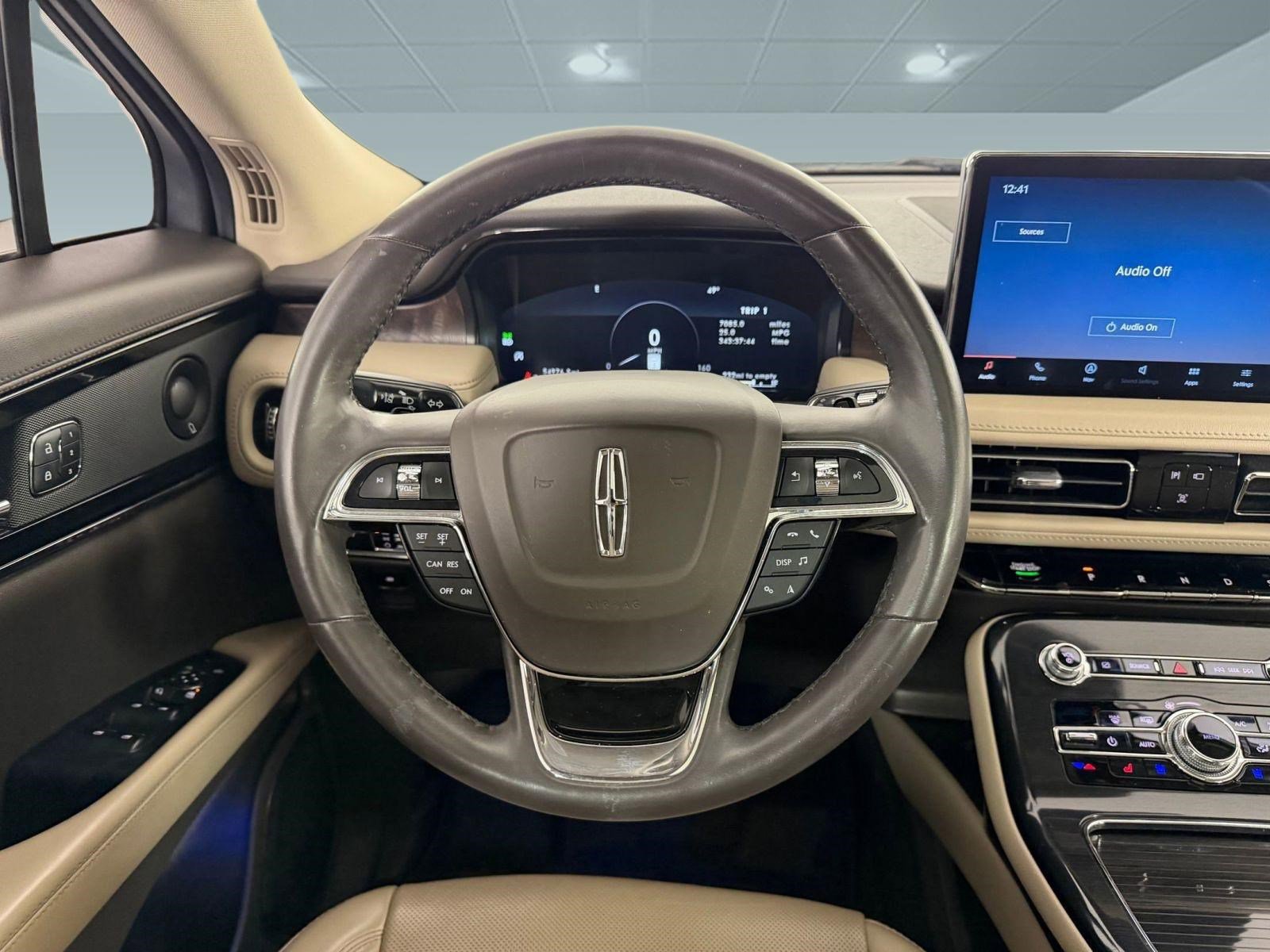 Used 2023 Lincoln Nautilus Reserve w/ Luxury Package image 23