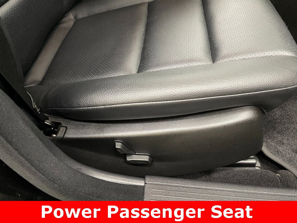 Used 2012 Mercedes-Benz C 300 4MATIC Sedan image 10