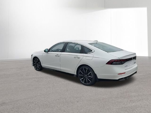 Used 2023 Honda Accord Touring image 6