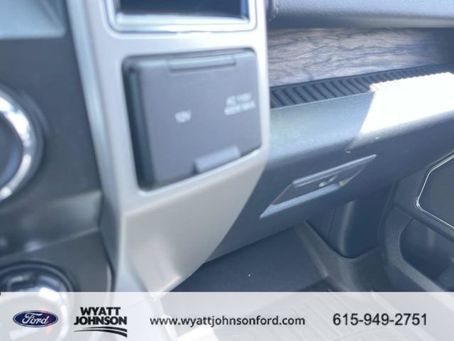Used 2020 Ford F150 Lariat image 34