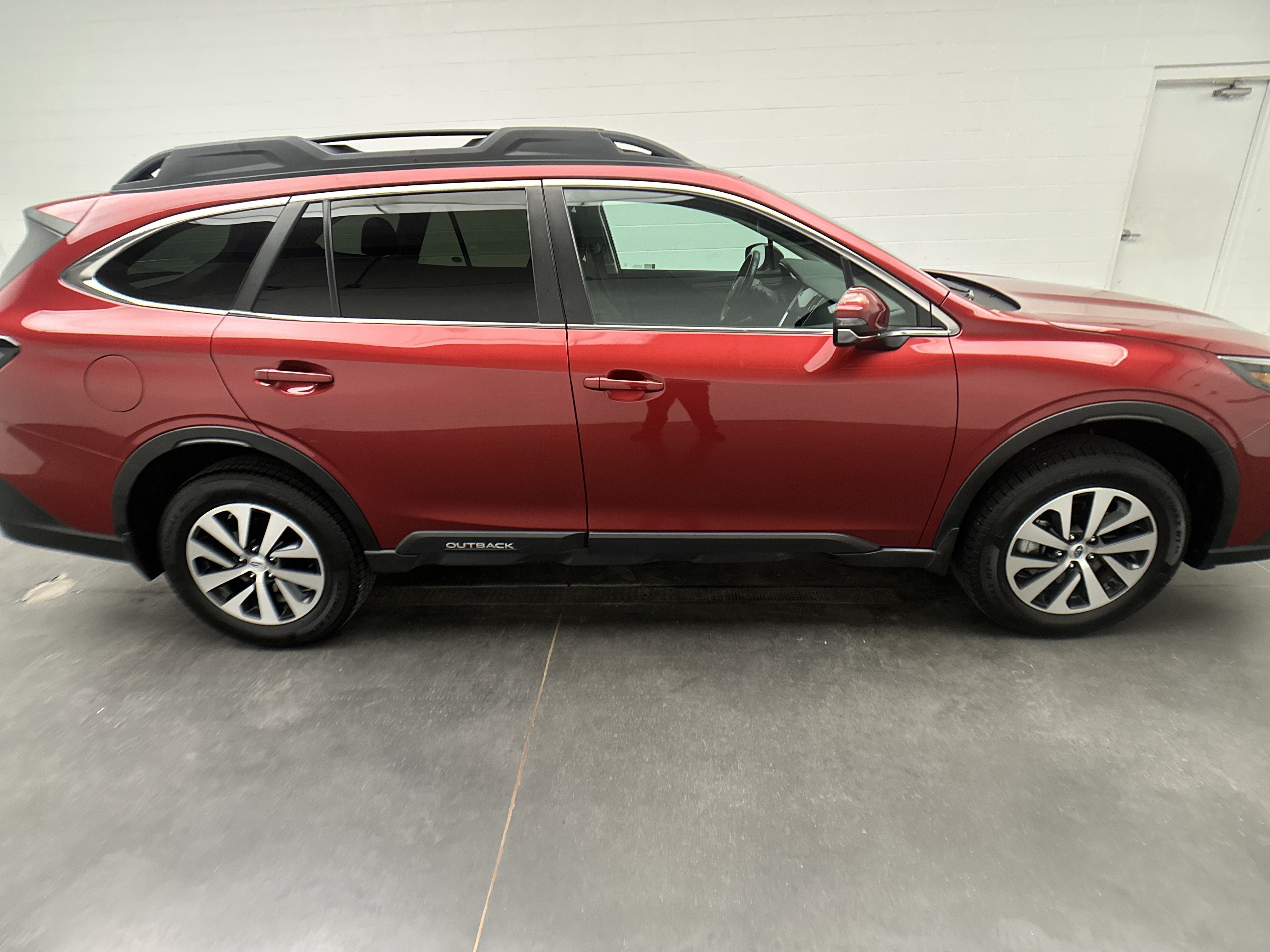 Used 2022 Subaru Outback Premium w/ Popular Package #1 AWD/4WD image 10