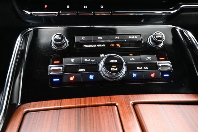 Used 2023 Lincoln Navigator Reserve RWD image 30