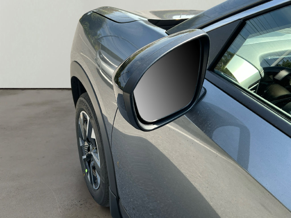 New 2027 Nissan Kicks SV AWD/4WD image 11
