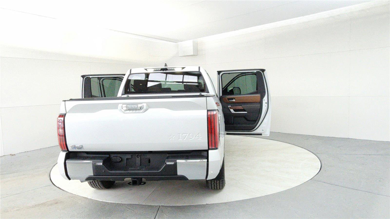 Used 2025 Toyota Tundra 1794 Edition image 11