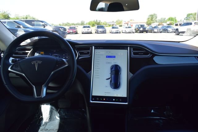 Used 2014 Tesla Model S 85 RWD image 35