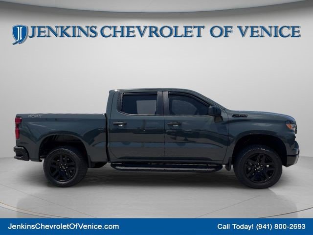 Certified 2025 Chevrolet Silverado 1500 Custom Trail Boss w/ Dark Appearance Package AWD/4WD image 2