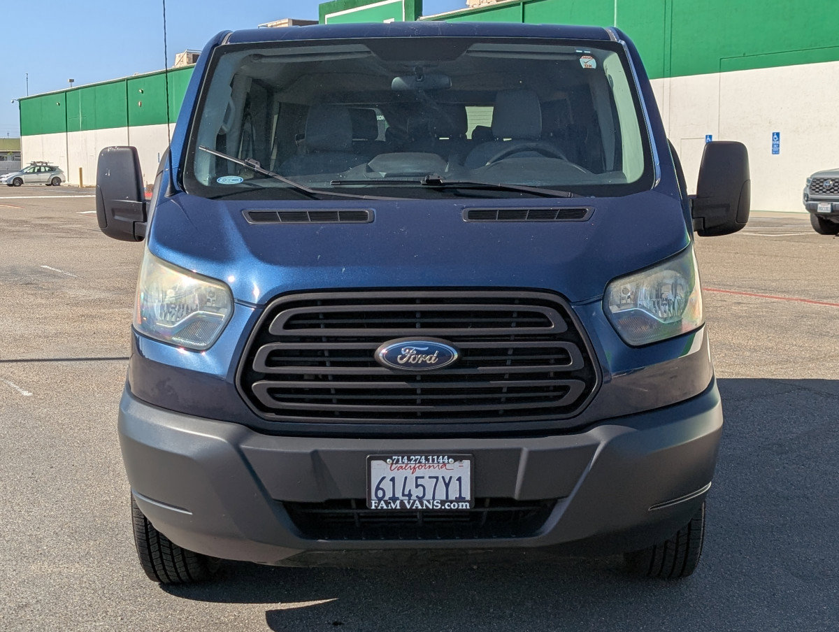 Used 2016 Ford Transit 150 XL RWD image 3