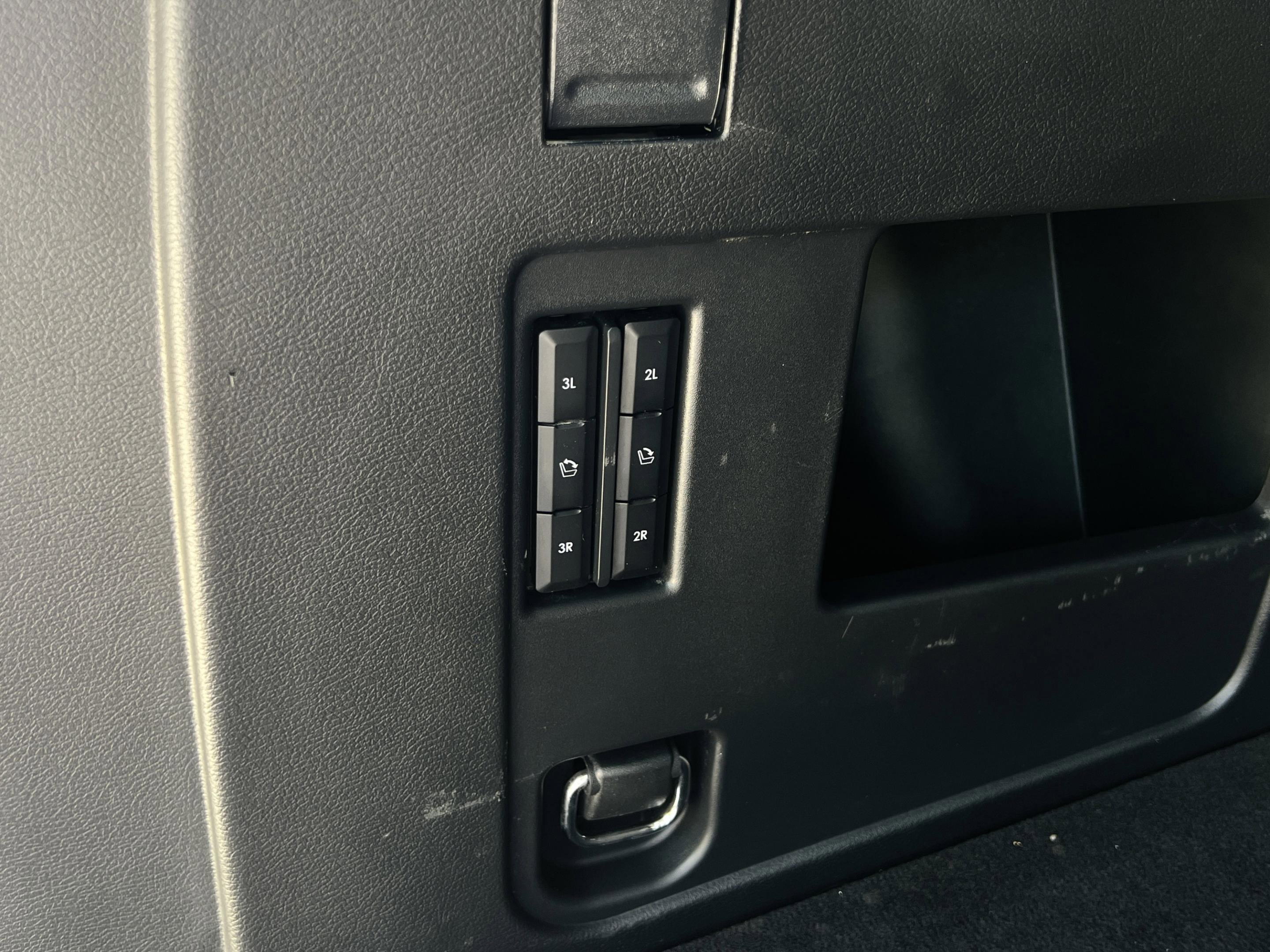 Used 2023 Lincoln Navigator Reserve AWD/4WD image 29