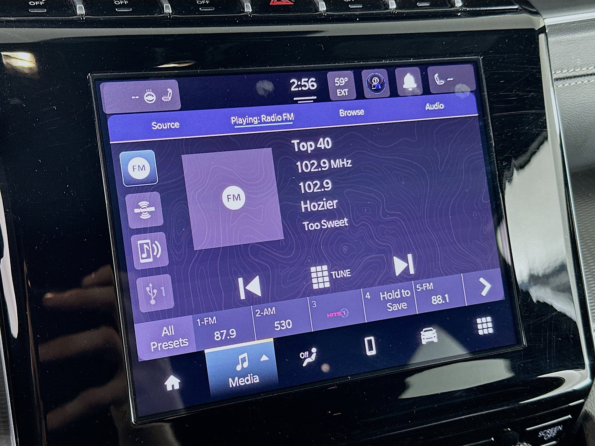 Used 2025 Jeep Grand Cherokee Altitude image 21