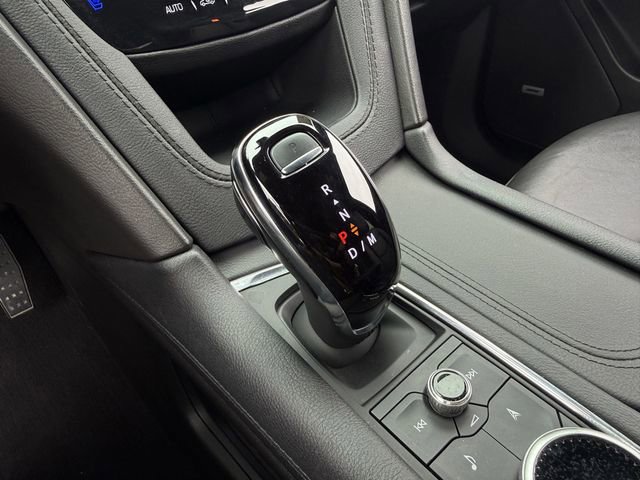 Used 2024 Cadillac XT6 Premium Luxury AWD/4WD image 22