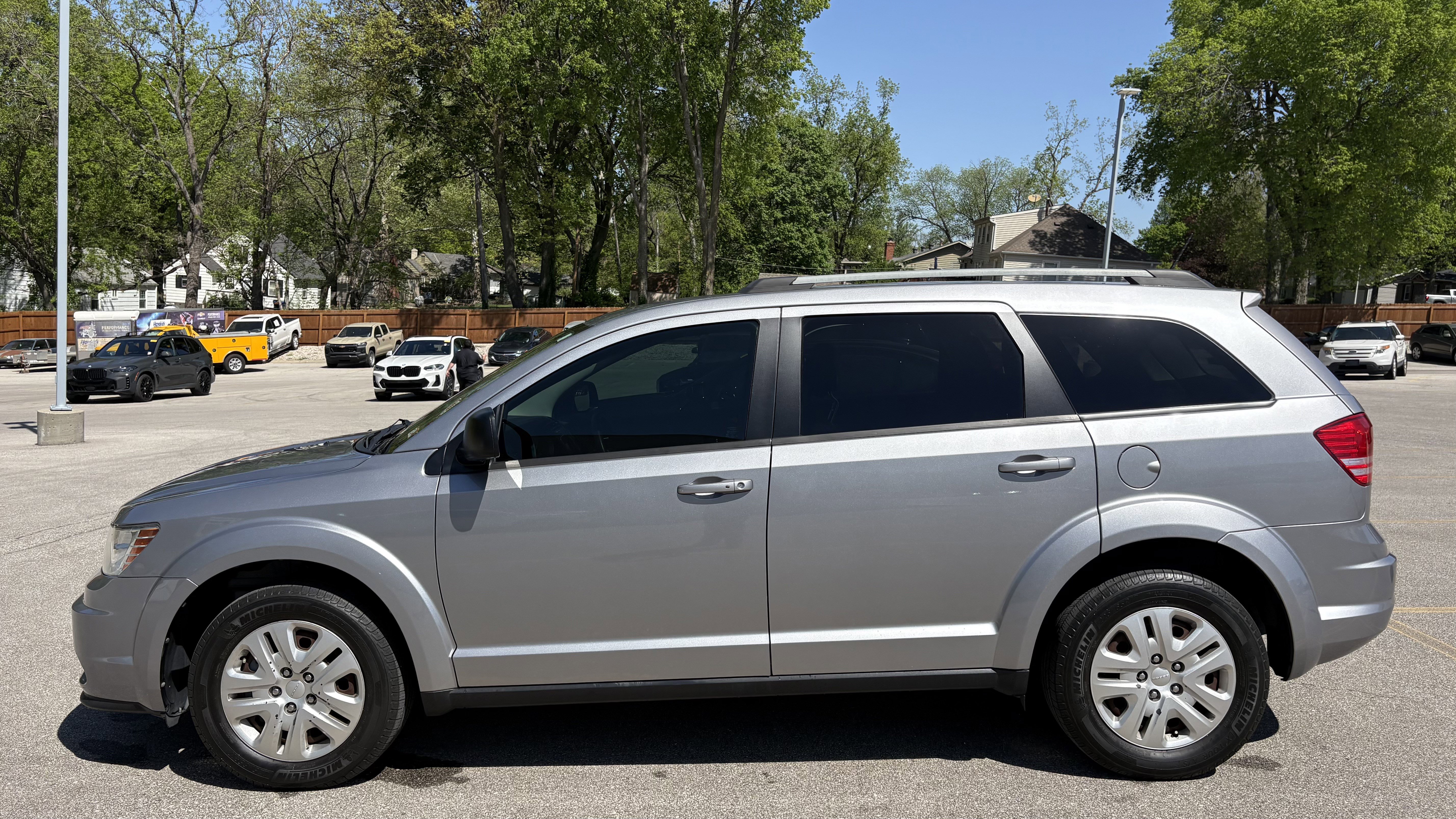 Used 2017 Dodge Journey SE image 7