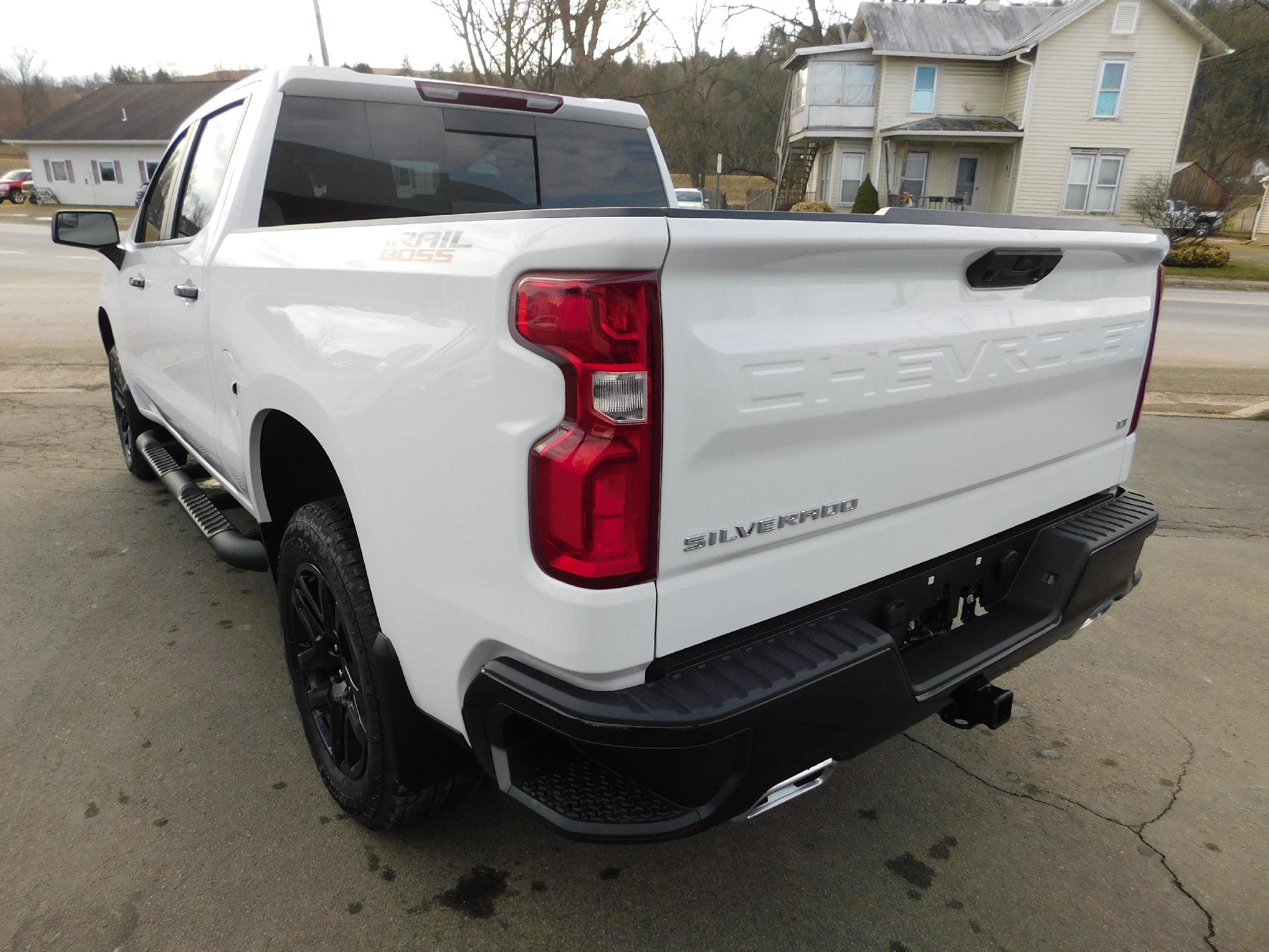 New 2026 Chevrolet Silverado 1500 LT Trail Boss w/ Convenience Package II image 7