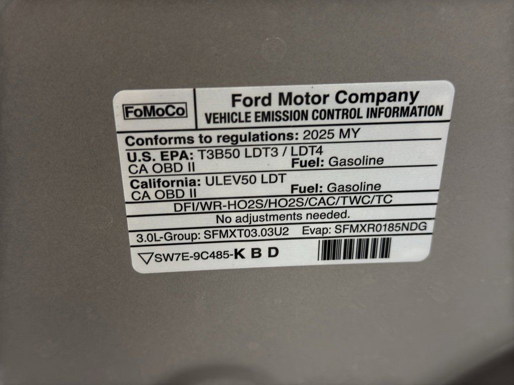 Used 2025 Ford Explorer ST image 43