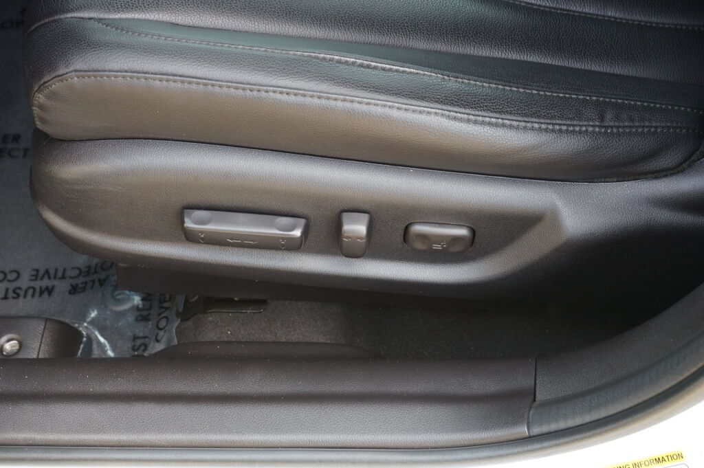 Used 2019 Acura ILX FWD image 15