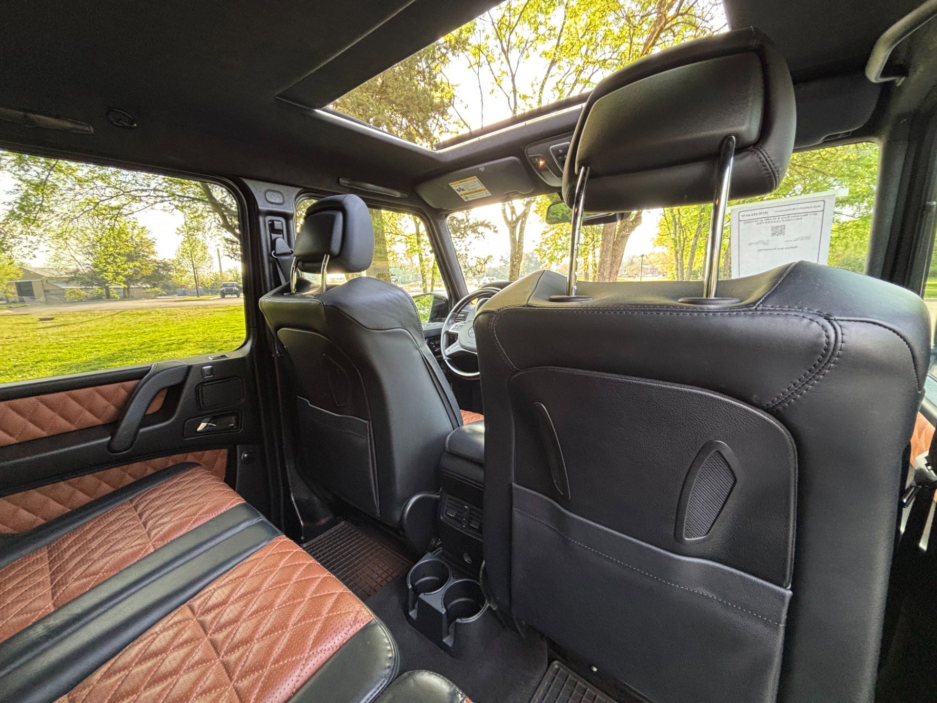 Used 2017 Mercedes-Benz G 63 AMG 4MATIC image 32