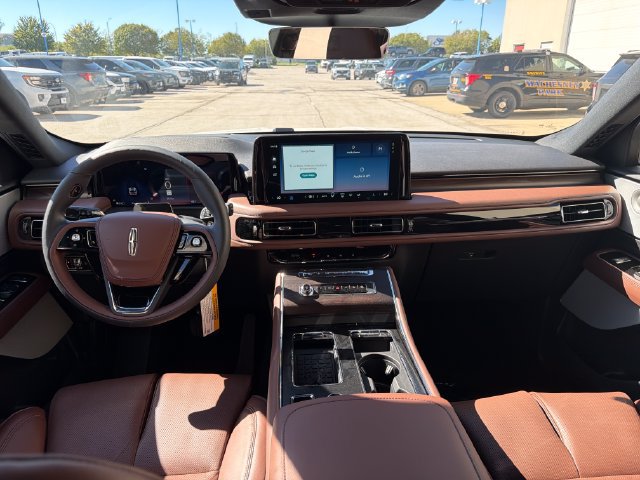 New 2026 Lincoln Aviator Reserve AWD/4WD image 17