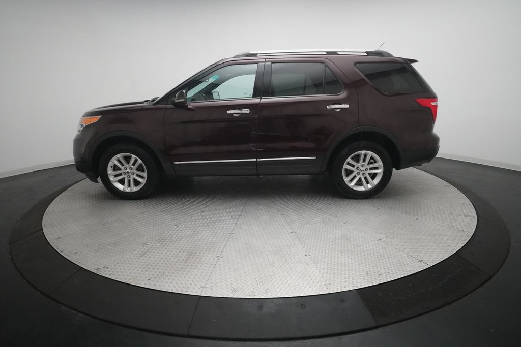 Used 2011 Ford Explorer XLT w/ 202A Rapid Spec Order Code AWD/4WD image 25