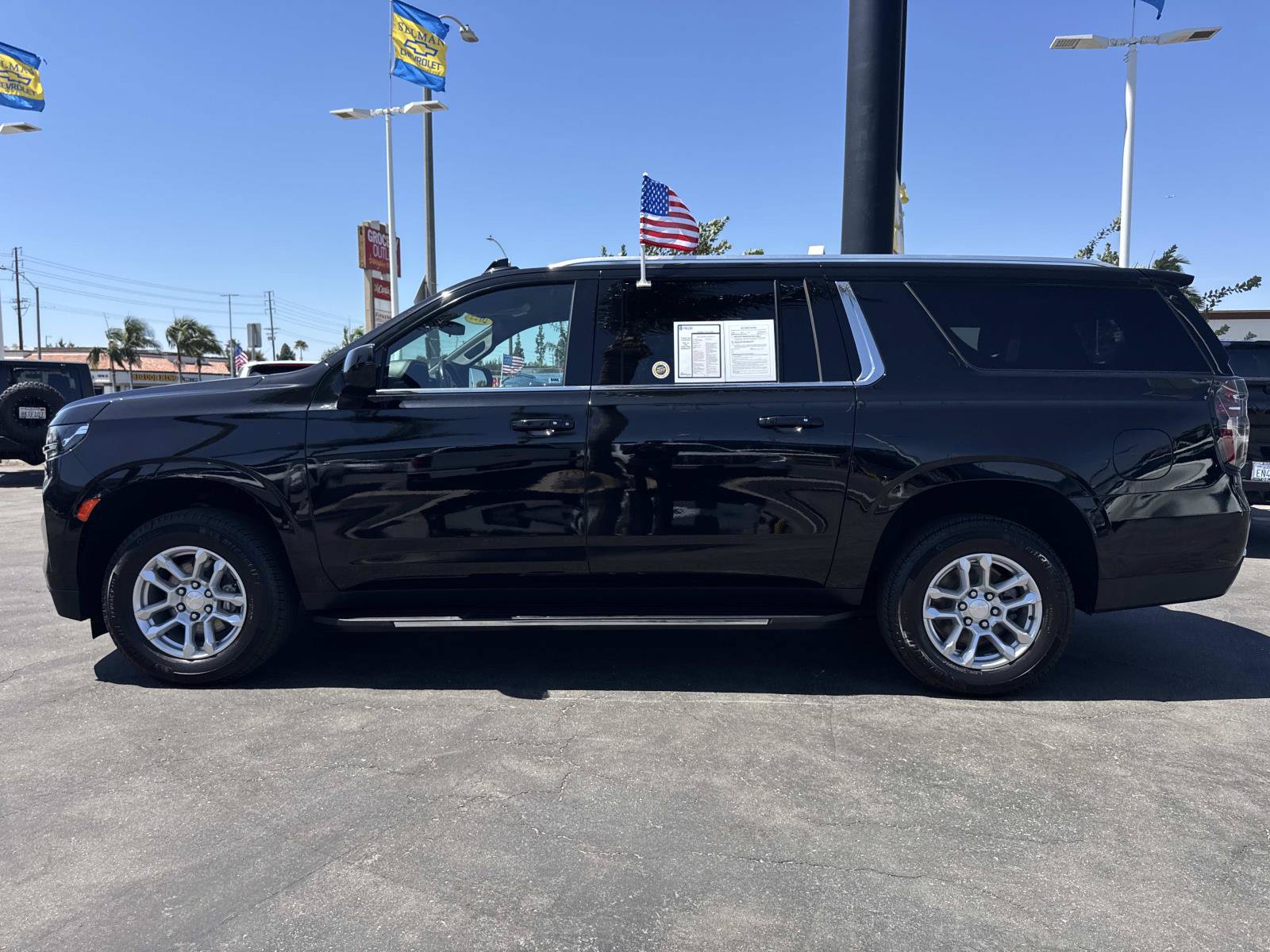 Used 2023 Chevrolet Suburban LS AWD/4WD image 8