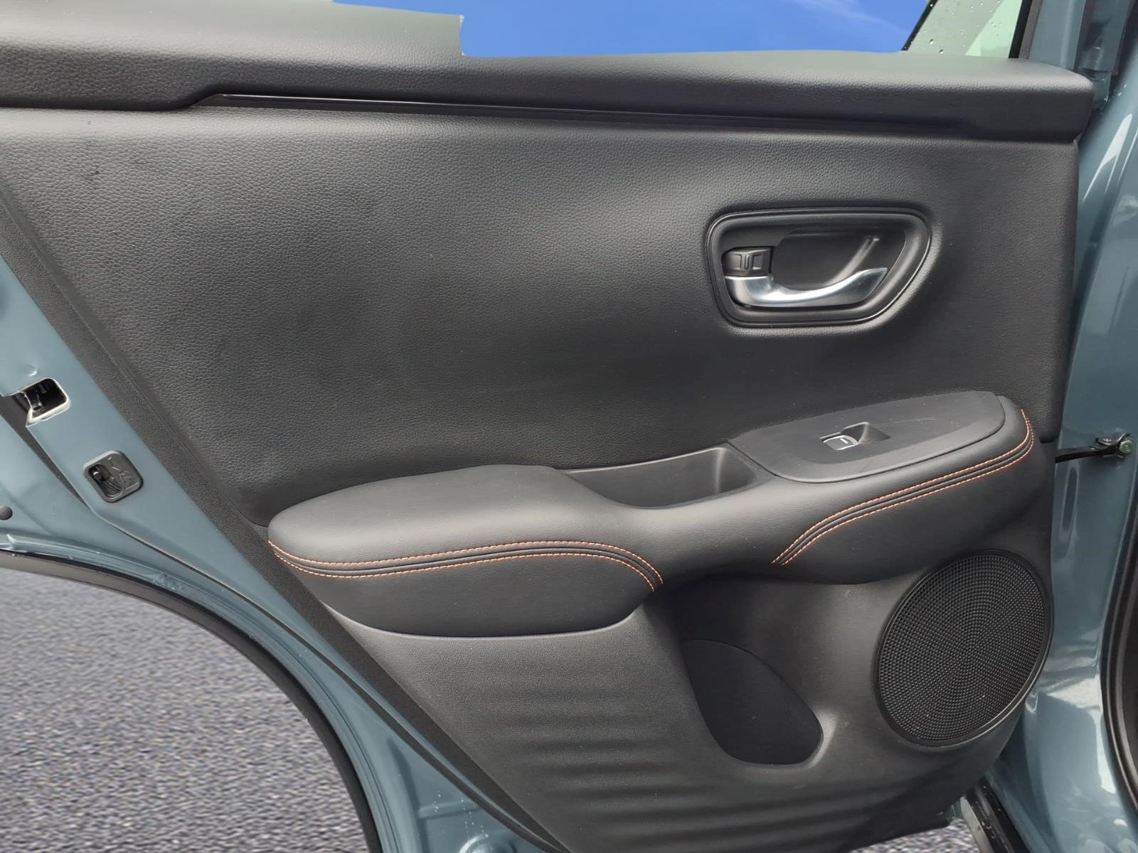 Certified 2025 Honda HR-V Sport image 11