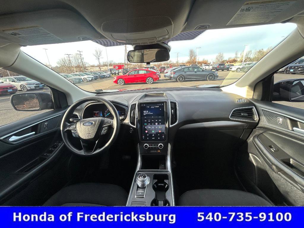 Used 2022 Ford Edge SE w/ Black Appearance Package image 31