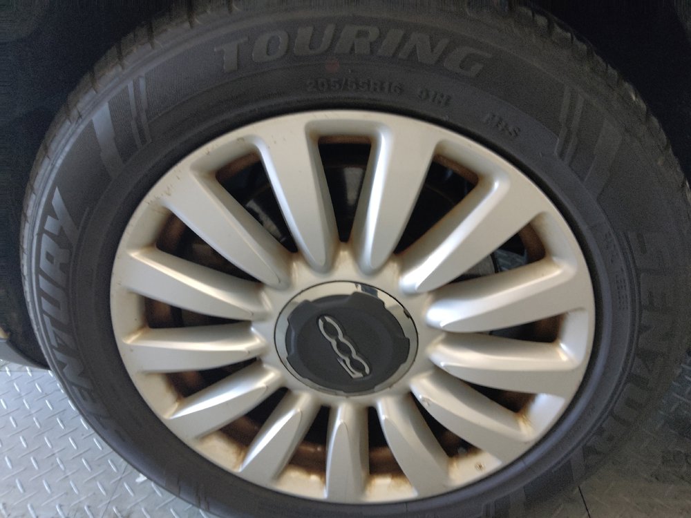 Used 2017 FIAT 500L Pop w/ Popular Equipment Package image 31